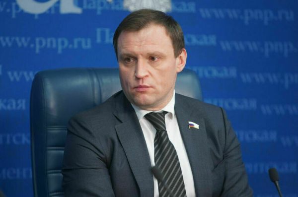 Проект закона о лицензиях управляющих компаний доработают ко второму чтению Проект закона о лицензиях управляющих компаний доработают ко второму чтению