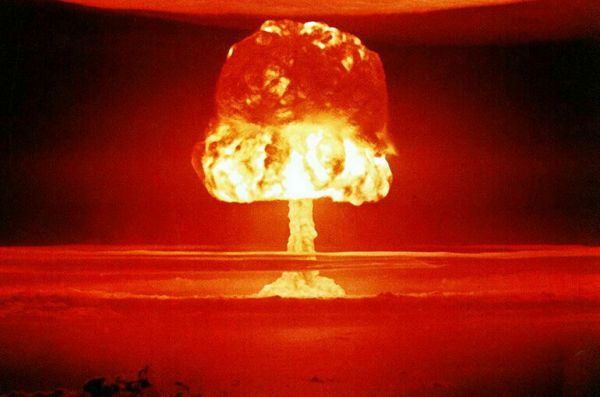 В ЕС заговорили о собственном ядерном оружии