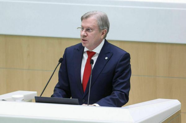 Контролировать электросамокатчиков предложили регионам Контролировать электросамокатчиков предложили регионам