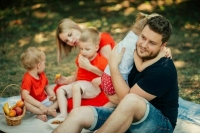 Картаполов: Люди в тюрьмах хотят и готовы реабилитироваться путем защиты Родины Картаполов: Люди в тюрьмах хотят и готовы реабилитироваться путем защиты Родины