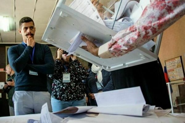 Наблюдатели за выборами не могут считать голоса и агитировать Наблюдатели за выборами не могут считать голоса и агитировать