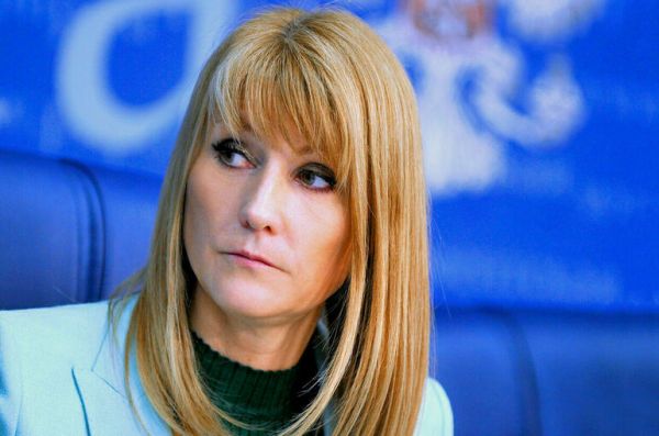 Журова: Гражданин не должен относиться с равнодушием к судьбе своей Родины Журова: Гражданин не должен относиться с равнодушием к судьбе своей Родины