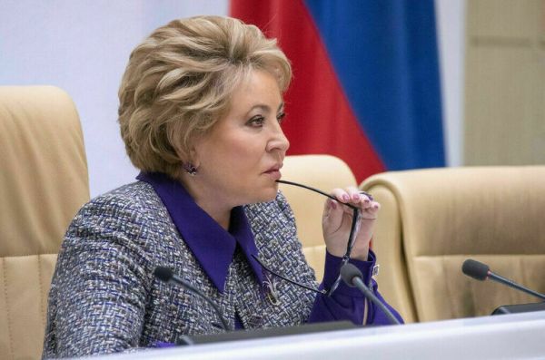 Володин: Матвиенко ответственный и профессиональный руководитель Володин: Матвиенко ответственный и профессиональный руководитель