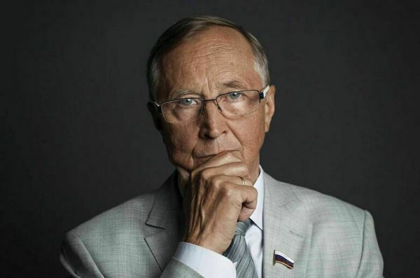 Николай Бурляев: В школах нужно вводить уроки целомудрия Николай Бурляев: В школах нужно вводить уроки целомудрия