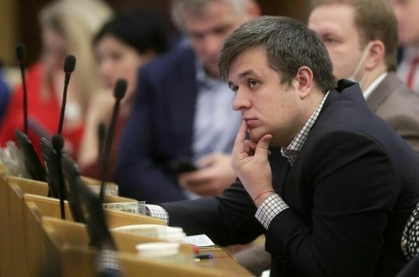 Депутат Толмачев подвел «неутешительные» итоги президентства Макрона Депутат Толмачев подвел «неутешительные» итоги президентства Макрона