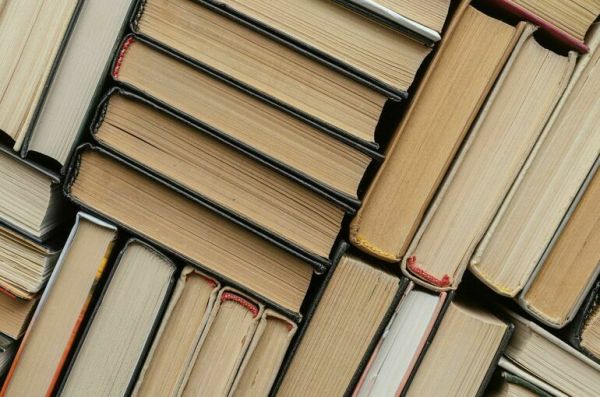 Книги иноагентов могут передать в спецхран