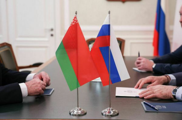 Россия и Белоруссия планируют в декабре принять договор о взаимной безопасности