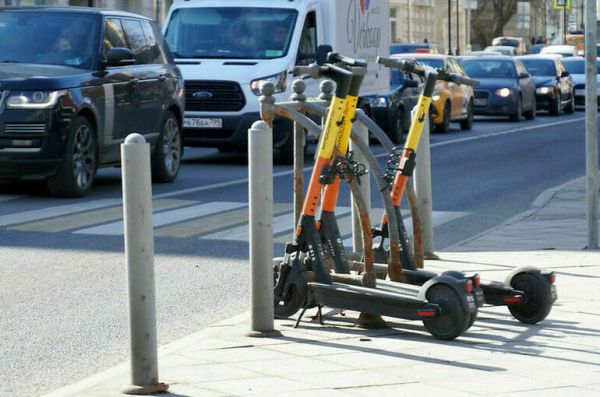В России предлагают создать электросамокатную полицию