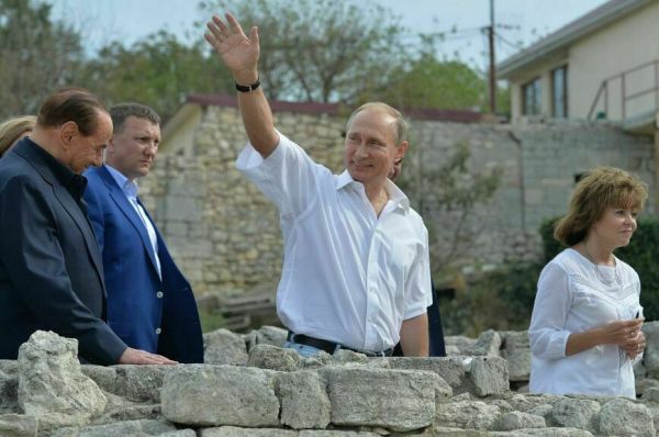 Старый и новый Херсонес: круче не бывает! Старый и новый Херсонес: круче не бывает!