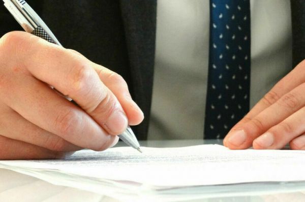 В ЛДПР предложили депортировать мигрантов за незнание русского языка В ЛДПР предложили депортировать мигрантов за незнание русского языка