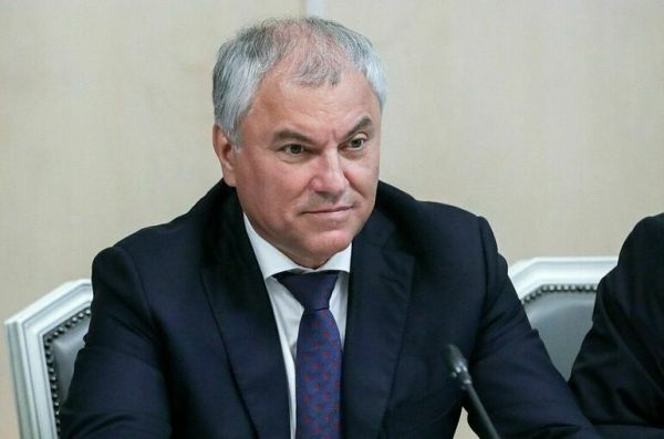 Володин: Доллар превратили в инструмент политической спекуляции Володин: Доллар превратили в инструмент политической спекуляции