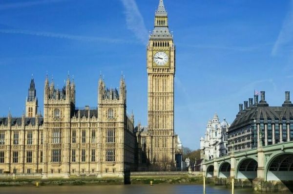 Застрельщики украинского конфликта покидают британский кабмин