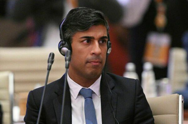 Застрельщики украинского конфликта покидают британский кабмин