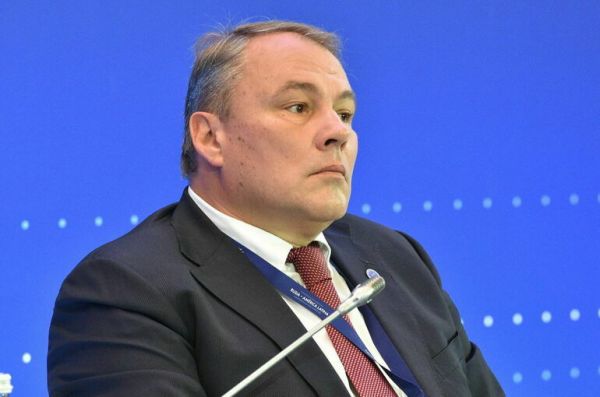 Петр Толстой: Защитники ЕГЭ будут развеяны ветром истории Петр Толстой: Защитники ЕГЭ будут развеяны ветром истории