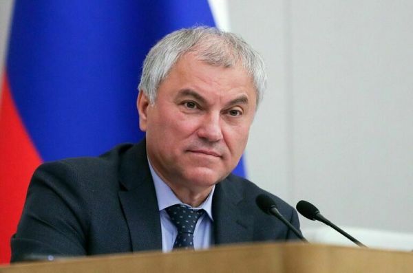 Володин прибыл с рабочей поездкой в Петербург Володин прибыл с рабочей поездкой в Петербург