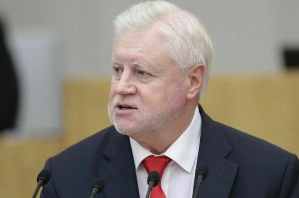 Выходцам из Средней Азии предлагают временно не выдавать гражданство РФ Выходцам из Средней Азии предлагают временно не выдавать гражданство РФ