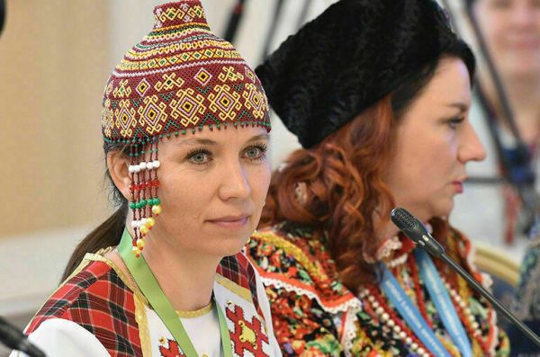 Бездна добра возможна даже со связанными руками