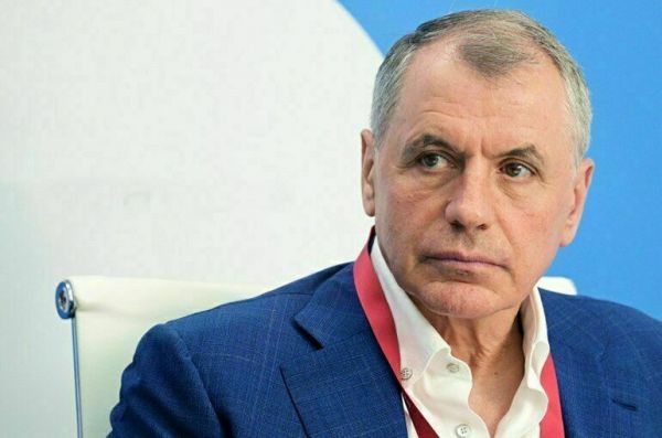 Крымские власти объяснили, зачем им нужны особые полномочия распоряжаться землей Крымские власти объяснили, зачем им нужны особые полномочия распоряжаться землей