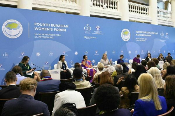 Разрыв в зарплате мужчин и женщин обещают сократить Разрыв в зарплате мужчин и женщин обещают сократить