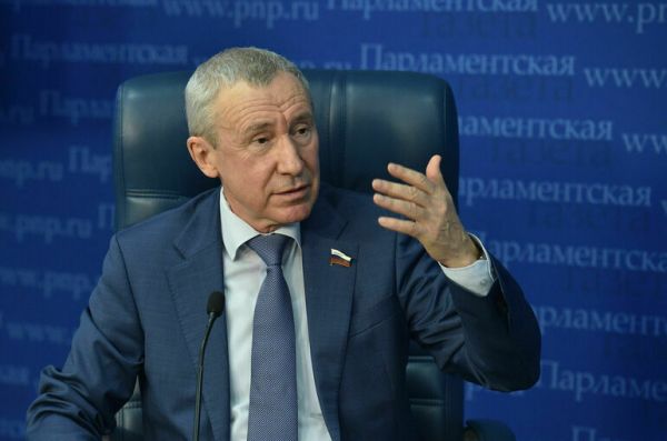 Сенатор Климов: ВСУ вторглись в Курскую область в попытке сорвать выборы Сенатор Климов: ВСУ вторглись в Курскую область в попытке сорвать выборы