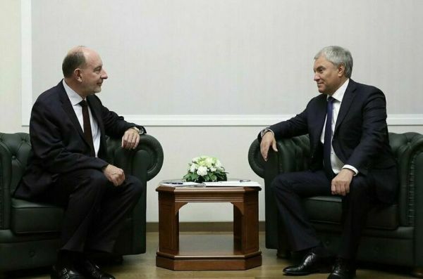 Володин встретился с внуком Шарля де Голля в Госдуме