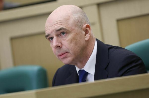 Любители сигарет и газировки помогут пополнить российский бюджет Любители сигарет и газировки помогут пополнить российский бюджет