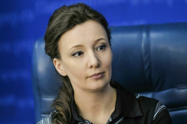 Участникам СВО помогут с протезами и колясками