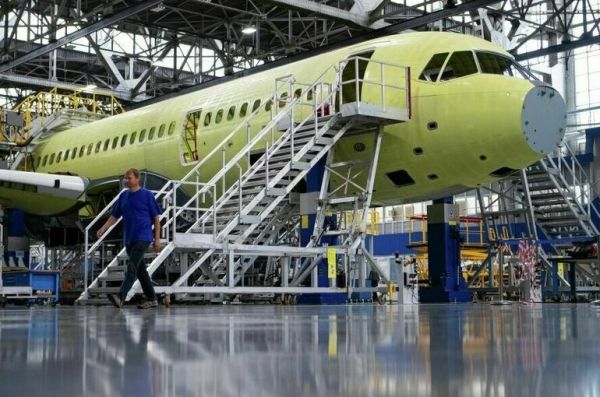 В Ростехе назвали сроки начала серийного производства МС-21 и Superjet New В Ростехе назвали сроки начала серийного производства МС-21 и Superjet New