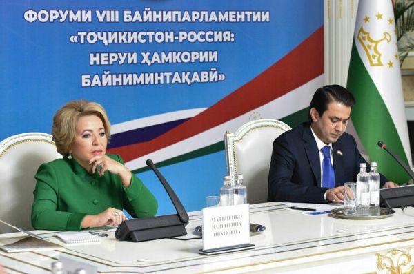 В Таджикистане построят центр для одаренных детей В Таджикистане построят центр для одаренных детей