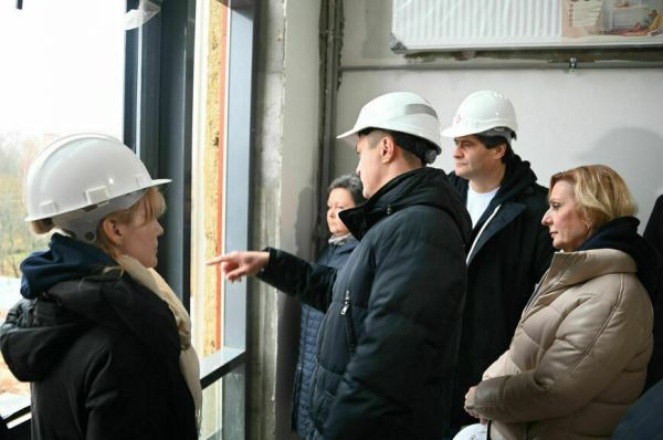 Четыре дня &mdash; пять городов: о чем говорили законодателям жители российских регионов