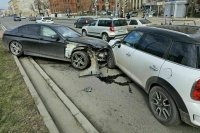 Флаг России на автономерах может стать обязательным до конца года Флаг России на автономерах может стать обязательным до конца года