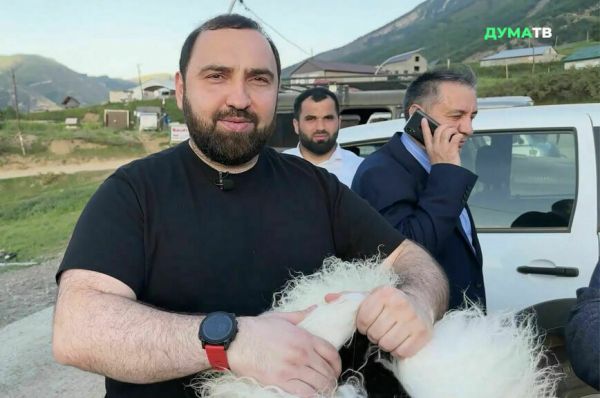 Российский парламент говорит и показывает