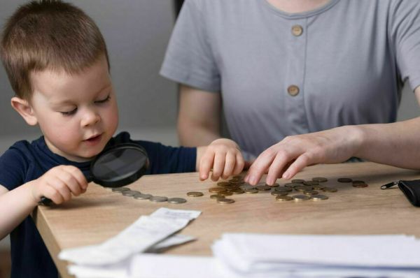 Зачем приставам разрешили стрелять в должников