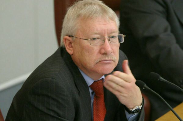 Депутатам подогнали новинку российского автопрома