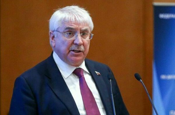 Депутат Чепа усомнился в возможностях Зеленского вернуть деньги США Депутат Чепа усомнился в возможностях Зеленского вернуть деньги США