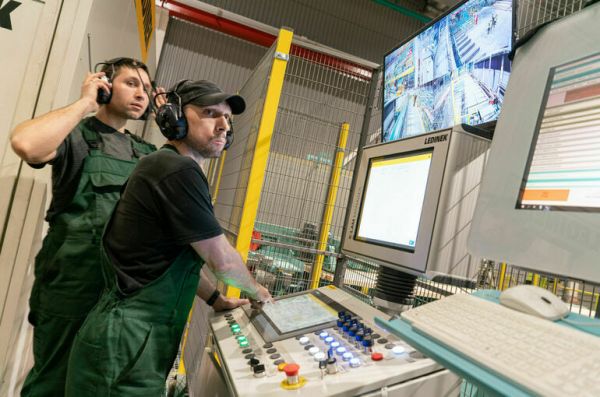 Кабмину предложат оптимизировать подготовку квалифицированных рабочих Кабмину предложат оптимизировать подготовку квалифицированных рабочих