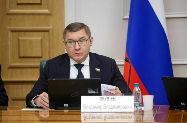 Сенатор Якушев допустил существенные изменения в списках депутатов от «Единой России» Сенатор Якушев допустил существенные изменения в списках депутатов от «Единой России»