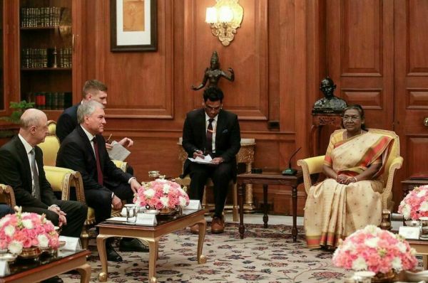 Володин назвал Индию особо привилегированным стратегическим партнером 