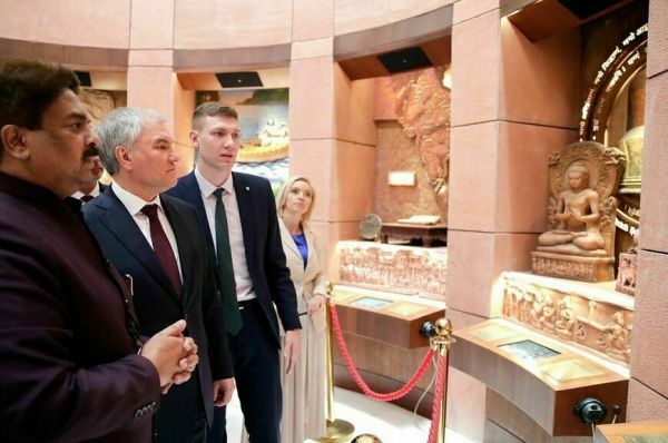 Володин назвал Индию особо привилегированным стратегическим партнером 