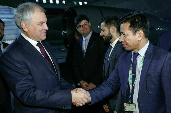 Володин прибыл в Мумбаи