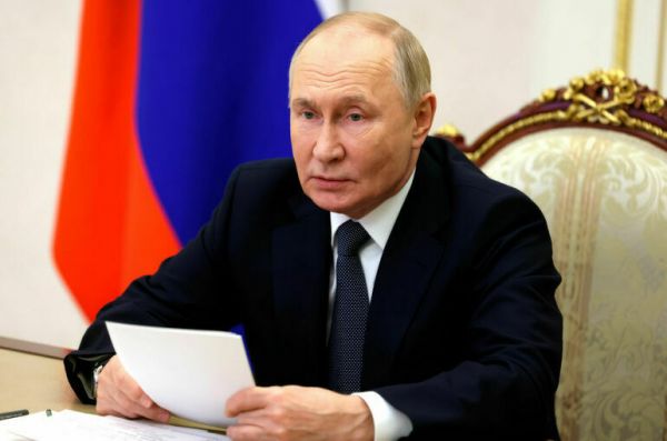 Путин предложил признать дату окончания Ленинградской битвы днем воинской славы Путин предложил признать дату окончания Ленинградской битвы днем воинской славы