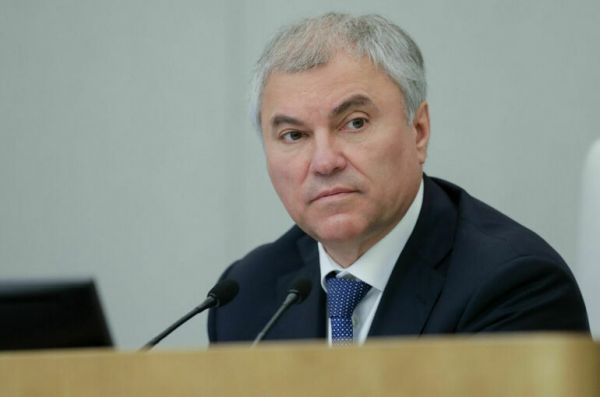 Володин: Самокатчиков могут обязать получить водительские права