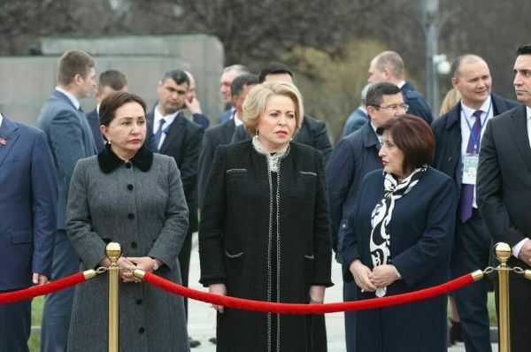 Россия будет добиваться признания миром геноцида советского народа Россия будет добиваться признания миром геноцида советского народа