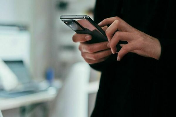 Из банка и прокуратуры не позвонят через Telegram и WhatsApp*