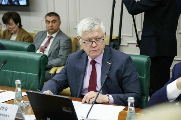 Депутат Пискарев: В Брюсселе не отказываются от вмешательства во внутренние дела РФ Депутат Пискарев: В Брюсселе не отказываются от вмешательства во внутренние дела РФ
