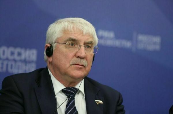 Депутат предположил, что Киев и ЕС попытаются сорвать встречу Путина и Трампа