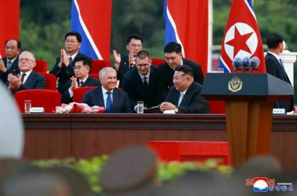 КНДР и Россия вместе противостоят неонацизму