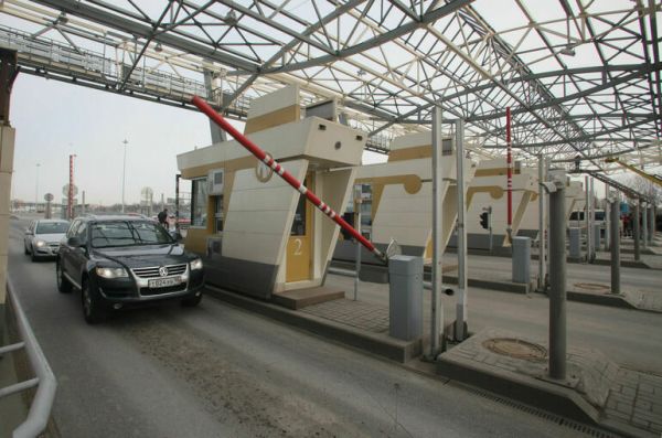 Многодетных участников СВО хотят освободить от оплаты проезда по платным дорогам Многодетных участников СВО хотят освободить от оплаты проезда по платным дорогам