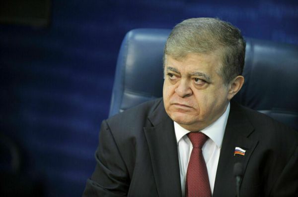 Санду боится проиграть: зачем Европа готовится ввести войска в Молдавию 