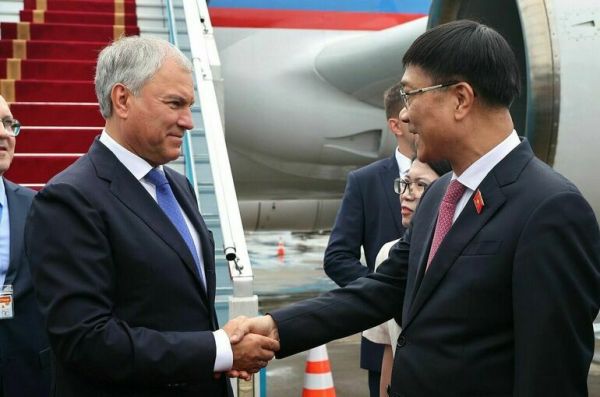 Володин рассказал, что депутаты Госдумы обсудят с вьетнамскими коллегами